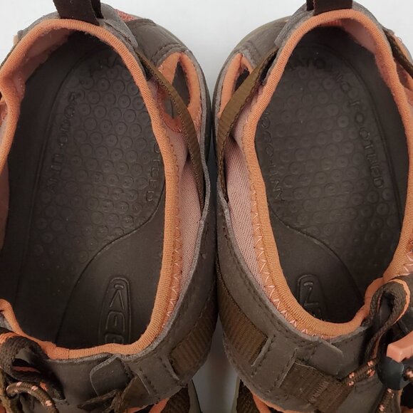 KEEN Owyhee Womens Size 10 Brown Peach Outdoor Hiking Trail Water Sandals Shoes - Picture 8 of 10